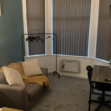 Coventry Station Deluxe Studio Apartment Exterior photo