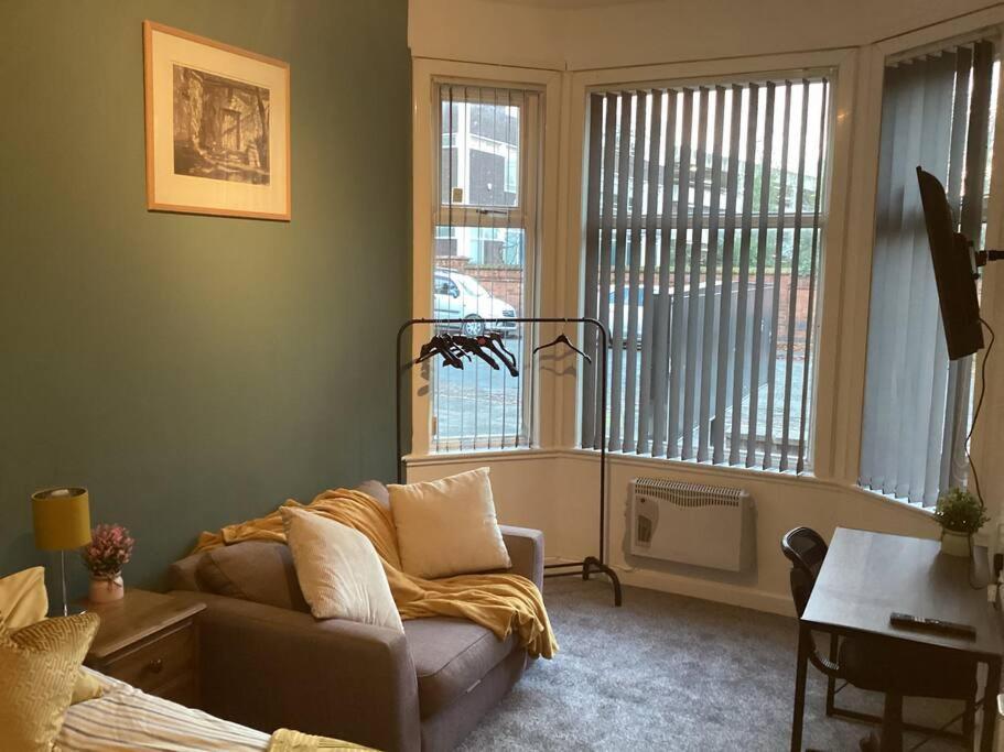 Station Deluxe Studio Coventry