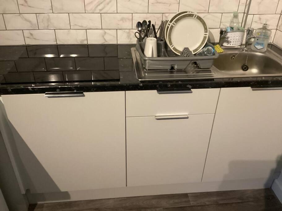 Station Deluxe Studio * Coventry